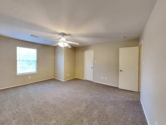 Building Photo - 17330 Wigeon Way Dr