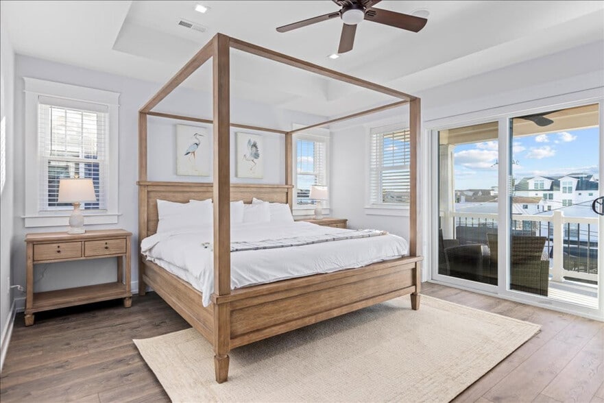 Building Photo - 9412 Ventnor Ave