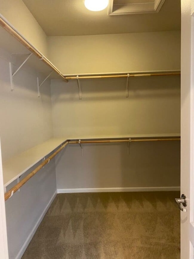 Building Photo - Immaculate Rocklin home- Available 4/15