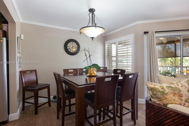 Building Photo - 2018 SE 27th Dr