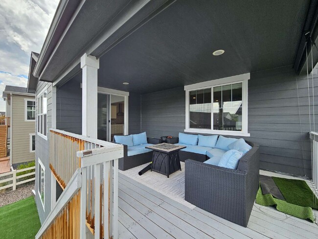 Building Photo - 5186 Ditmars Ln