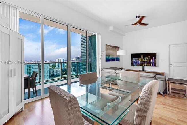 Building Photo - 1250 S Miami Ave