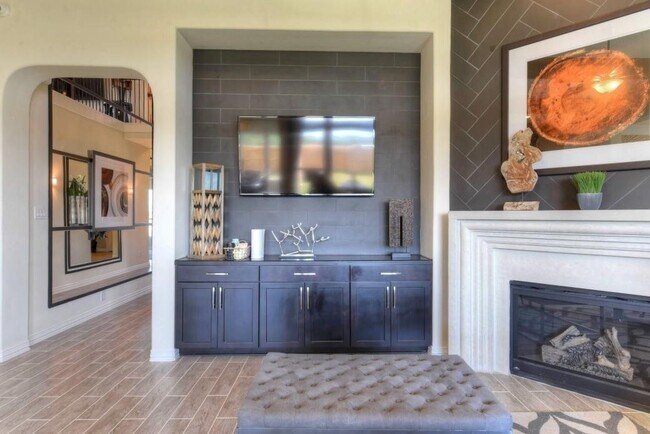 Building Photo - 17507 Cypress Hilltop Wy