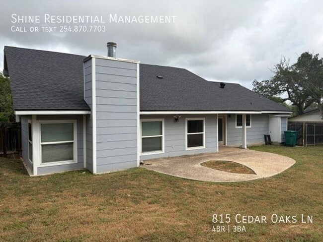 Building Photo - 815 Cedar Oaks Ln