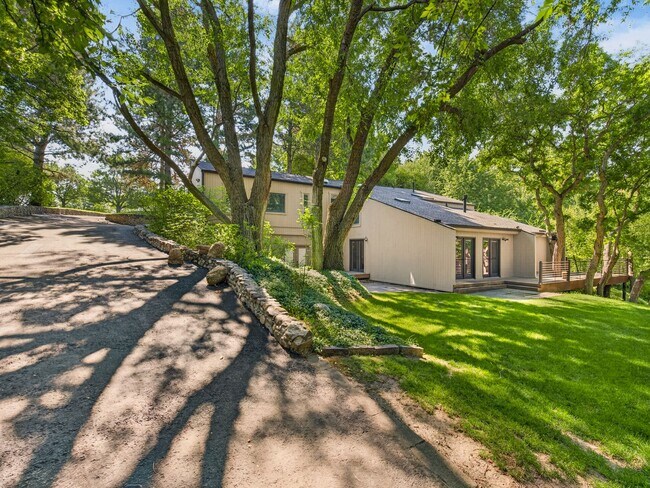 Building Photo - 11107 Gambel Oak Cir