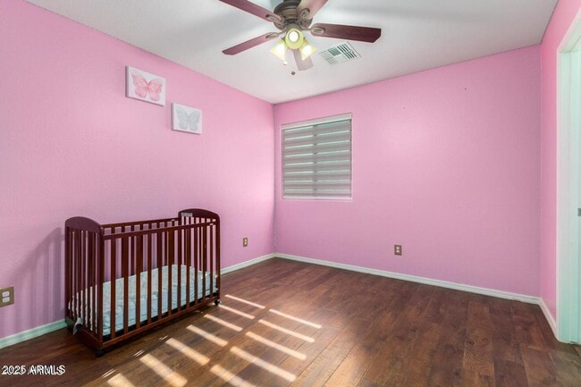 Building Photo - 10763 W Cottontail Ln