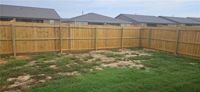 Building Photo - 612 NW 68th Ave
