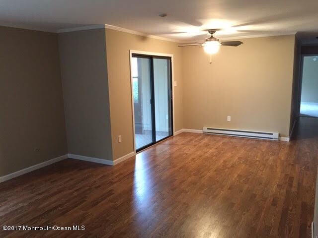Building Photo - 84 Amberly Dr