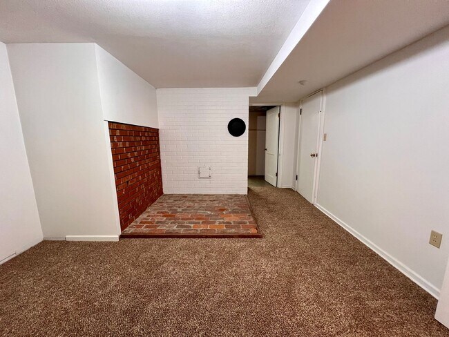 Building Photo - Non-Refundable & Security Deposit Total: $...
