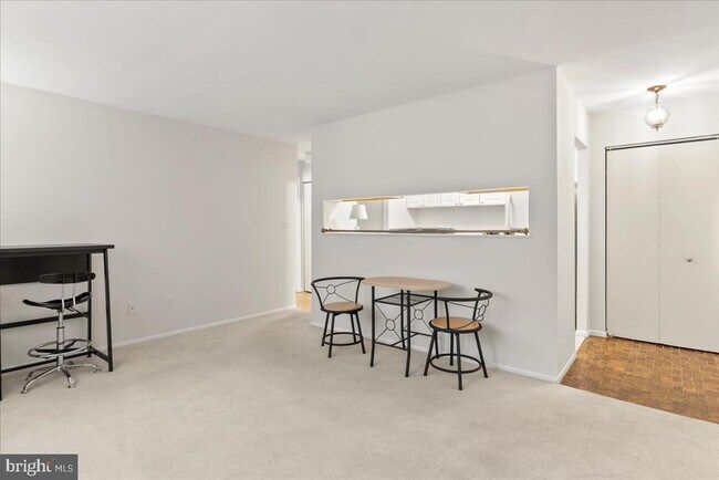 Building Photo - 1701 Mt Washington Ct