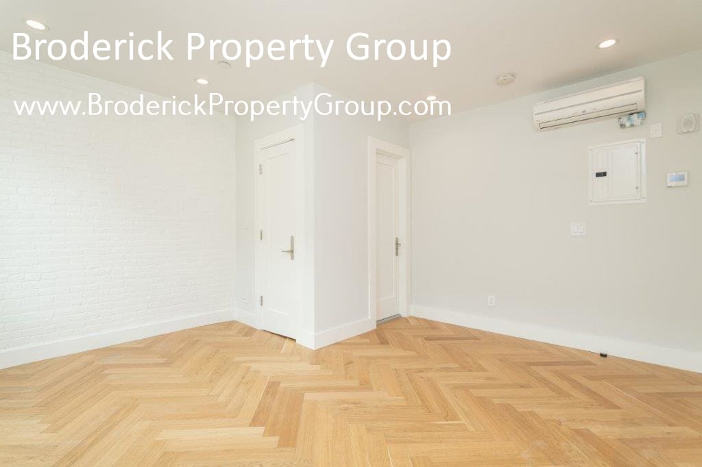 Building Photo - 457 Massachusetts Ave