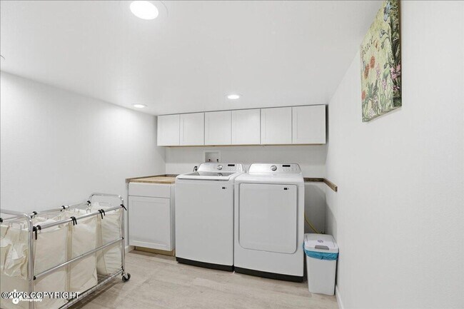 Building Photo - 18651 Caspian Ct