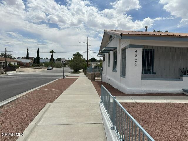 Building Photo - 4222 Pershing Dr