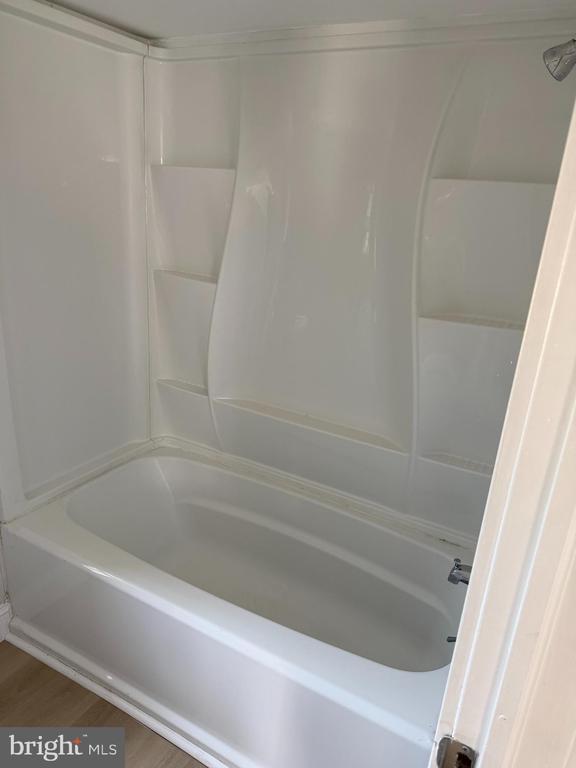 Building Photo - 1446 12th Ave