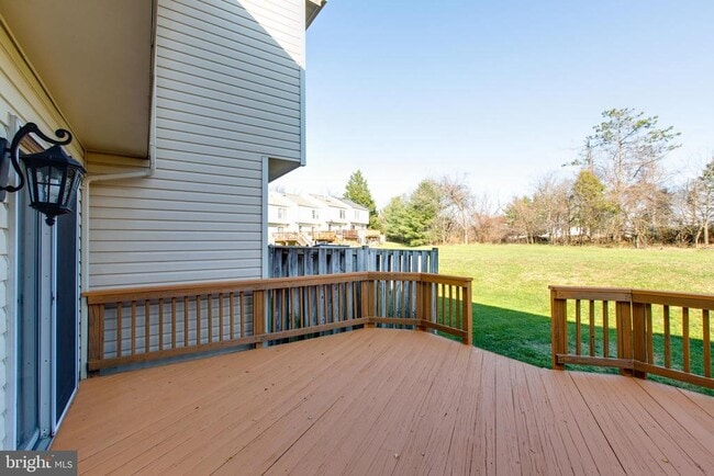 Building Photo - 7943 Brightmeadow Ct