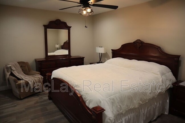 Building Photo - 26618 S Pear Tree Dr