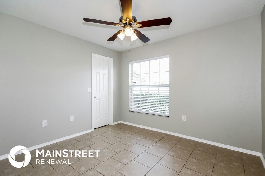 Building Photo - 4221 Sunny Glen Dr