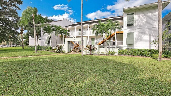 Building Photo - 261 Cypress Point Dr