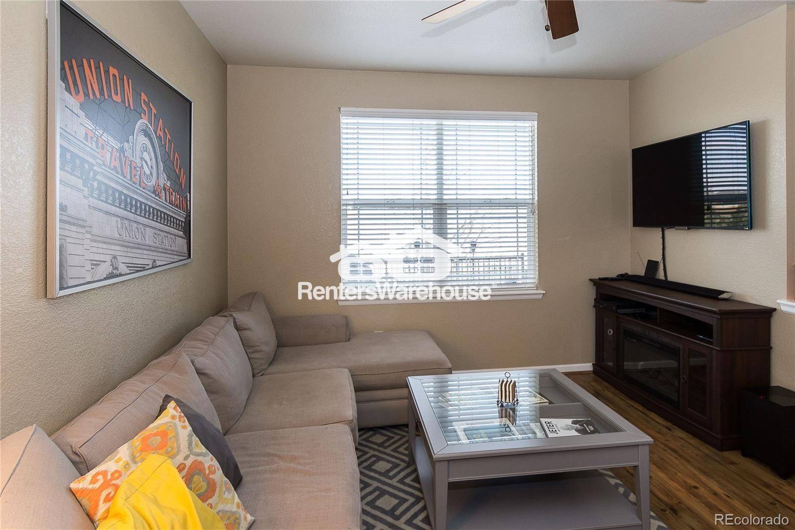 Building Photo - 1765 S Buchanan Cir