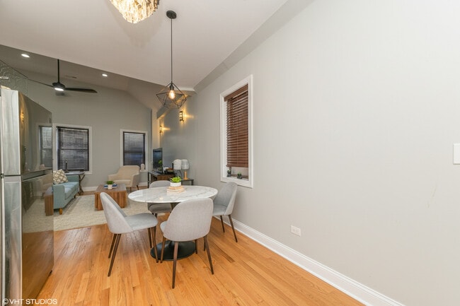 Building Photo - 2009 W 17th St