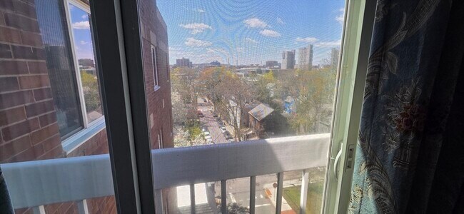 Building Photo - 950 Massachusetts Ave