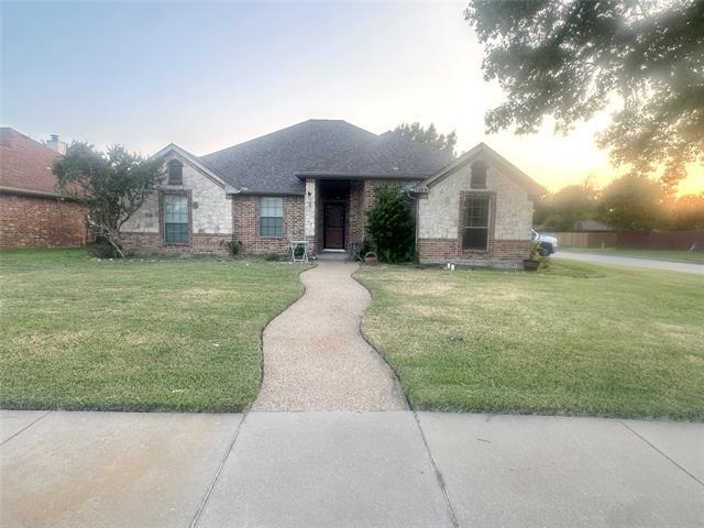Primary Photo - 1105 Shadybrook Ln