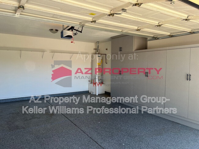 Building Photo - 20919 N 86th Dr