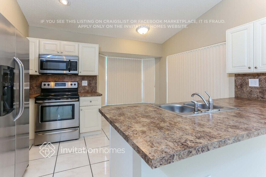 Building Photo - 16122 SW 79th Terrace