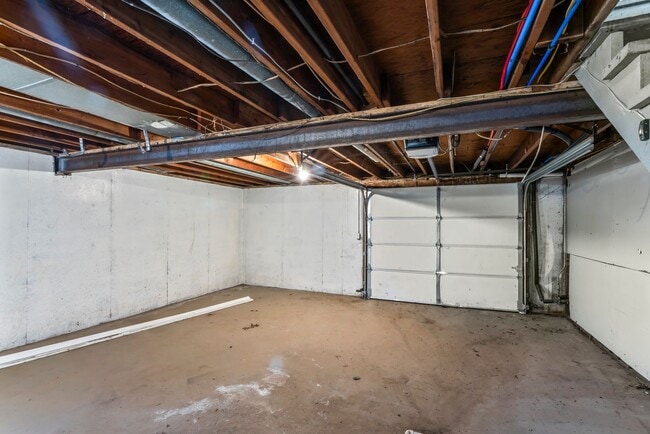 Building Photo - Affordable Comfort in Independence — 1-Bed...