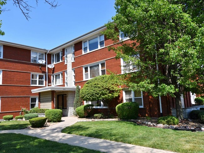 4444 W 87th St - 4444 W 87th St Chicago IL 60652 | Apartment Finder