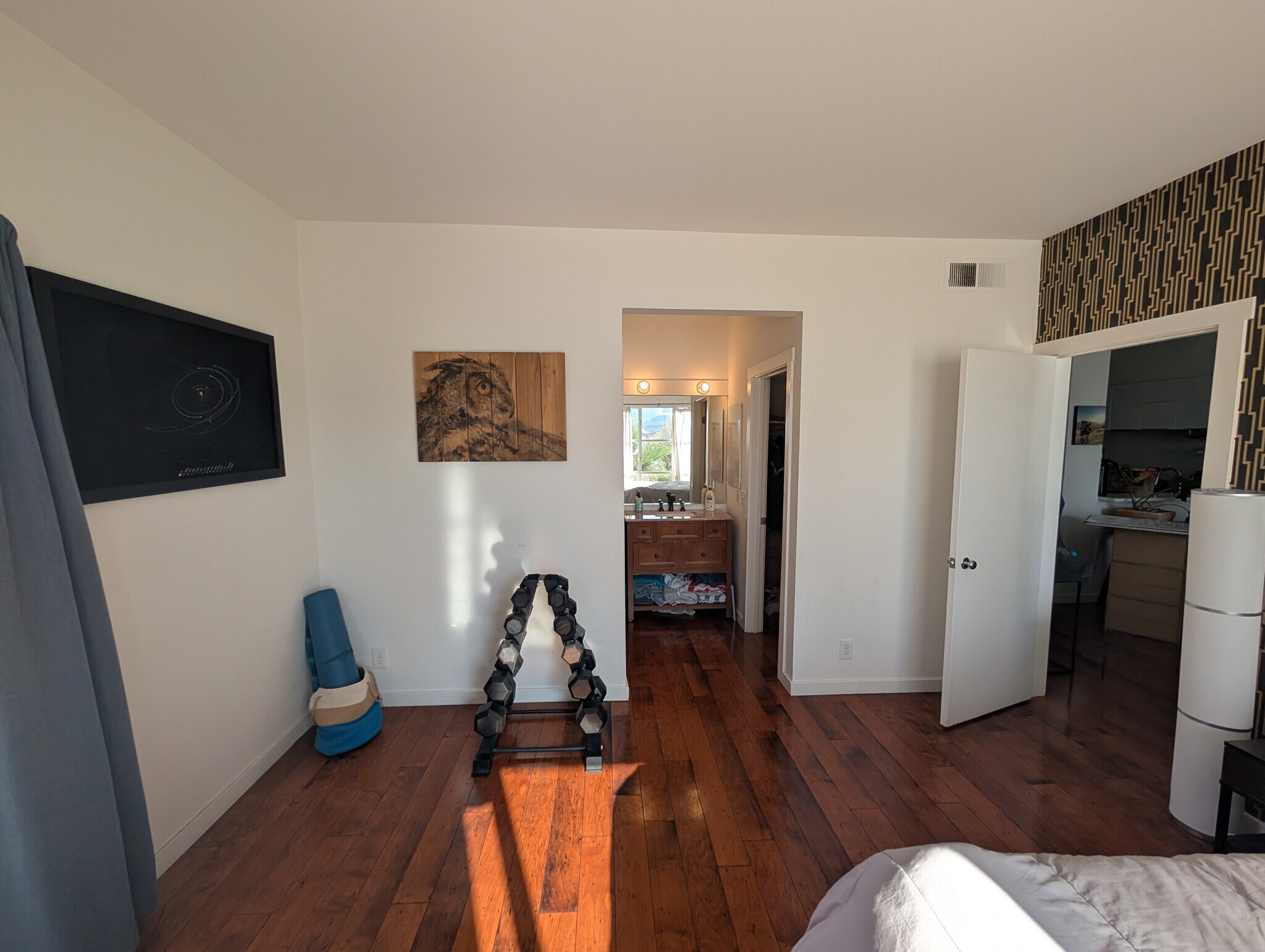 Building Photo - 97 E Saint James St