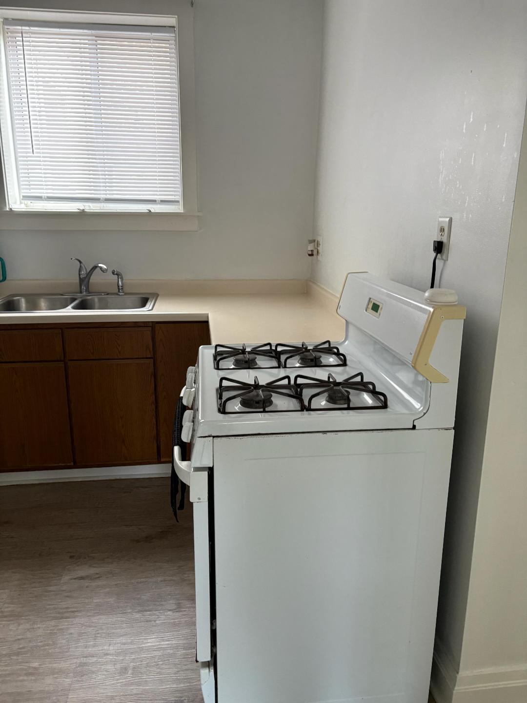 Kitchen 2 - 3300 N Long Ave