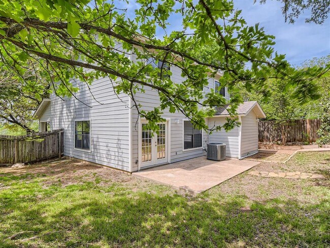 Building Photo - 1520 Curameng Cove
