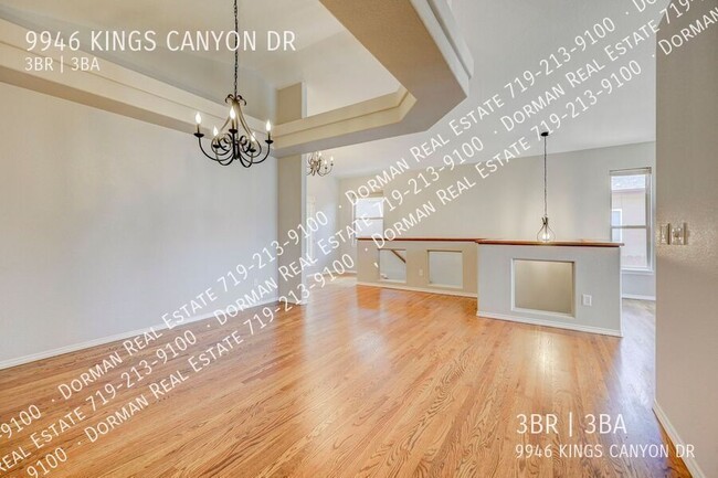 Building Photo - 9946 Kings Canyon Dr
