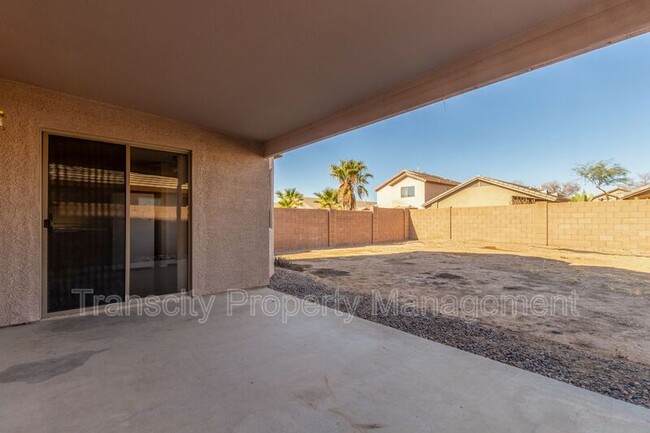 Building Photo - 42502 W Sunland Dr