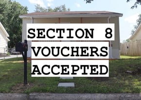 Building Photo - 1012 Elm St