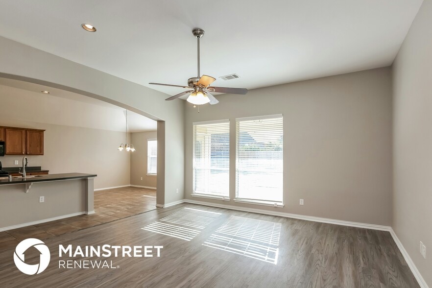 Building Photo - 927 Remington Ranch Rd