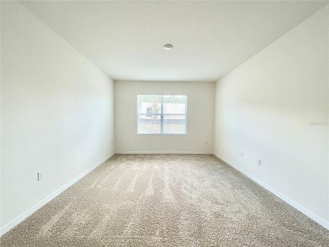 Building Photo - 5610 Galloping Dr