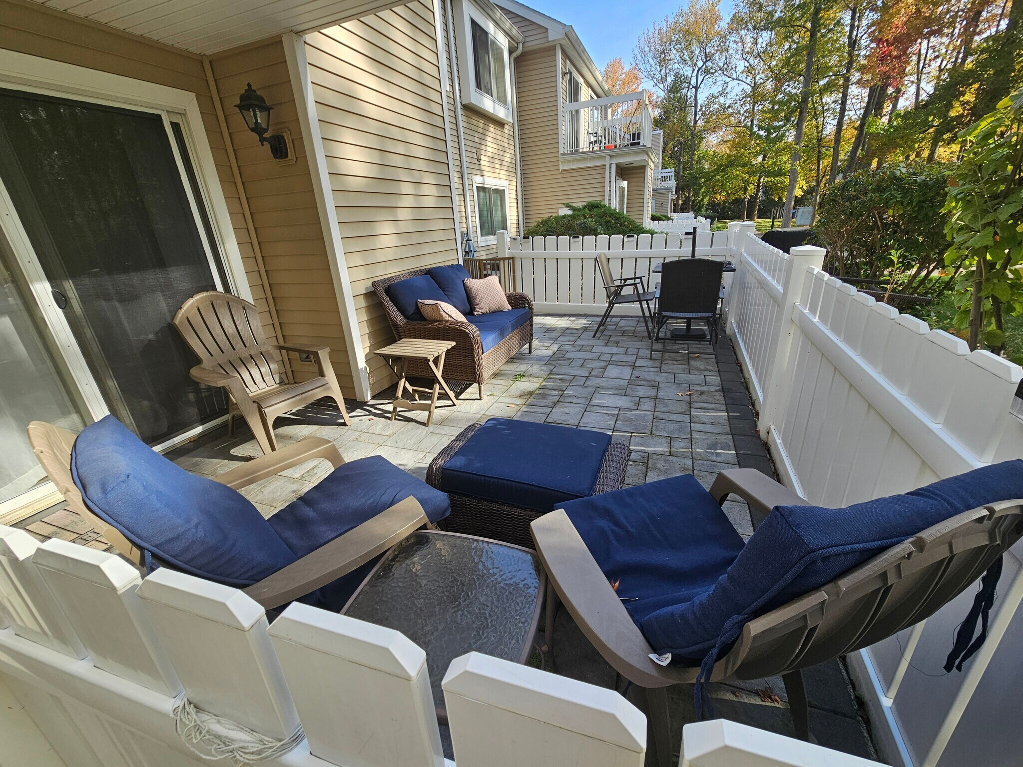 Building Photo - 25 Sweetgum Ln