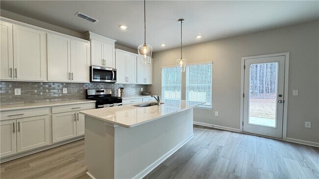 Building Photo - 1498 High Fls Ln