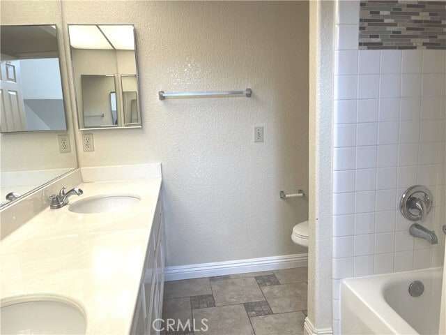 Building Photo - 2985 Amber Dr