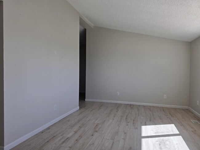 Building Photo - 6526 Arrowhead Trail