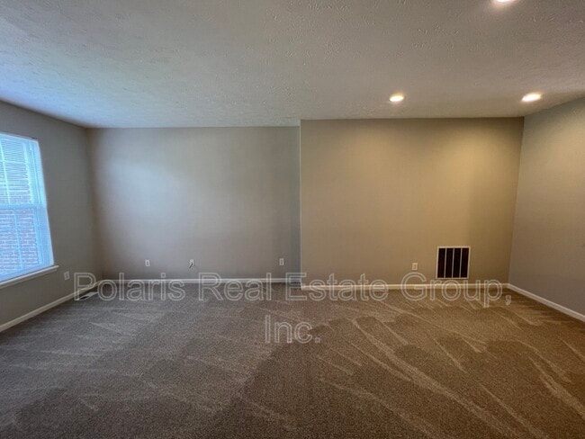 Building Photo - 8428 Clayhurst Dr
