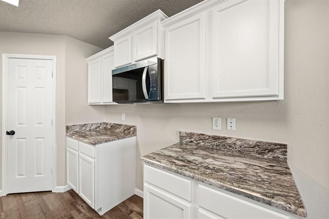 Building Photo - 6209 San Marino Dr