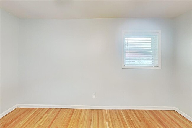 Building Photo - 2902 Delcourt Dr