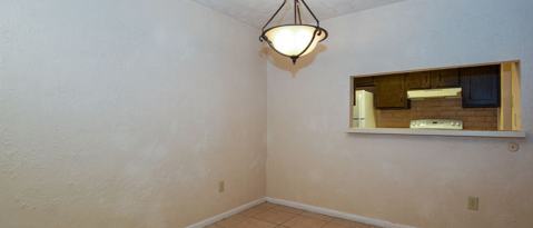 Building Photo - 1511 Barcelona Way Dr