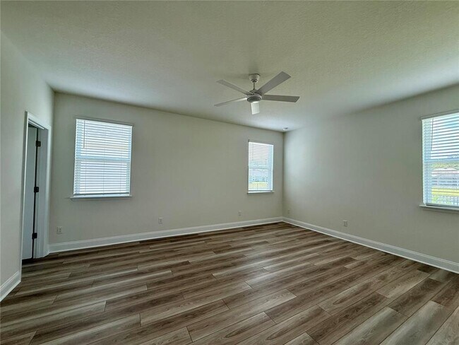 Building Photo - 53 Signet Cir