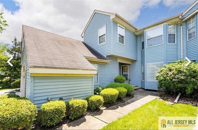 Primary Photo - 138 Concordia Cir
