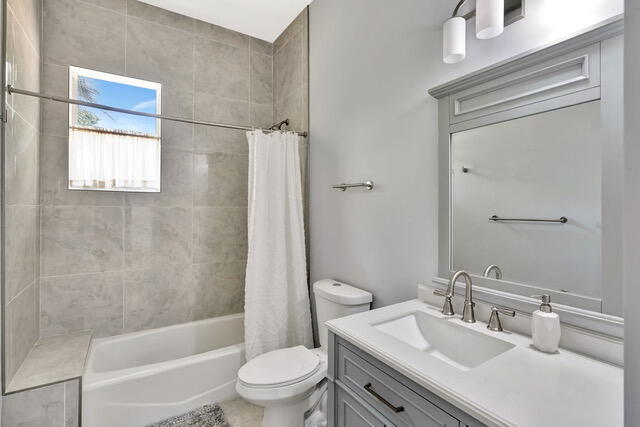 Building Photo - 10231 176th Ln N