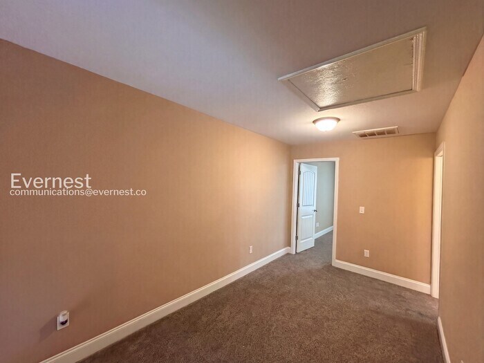 Building Photo - 80 Brown Estates Dr